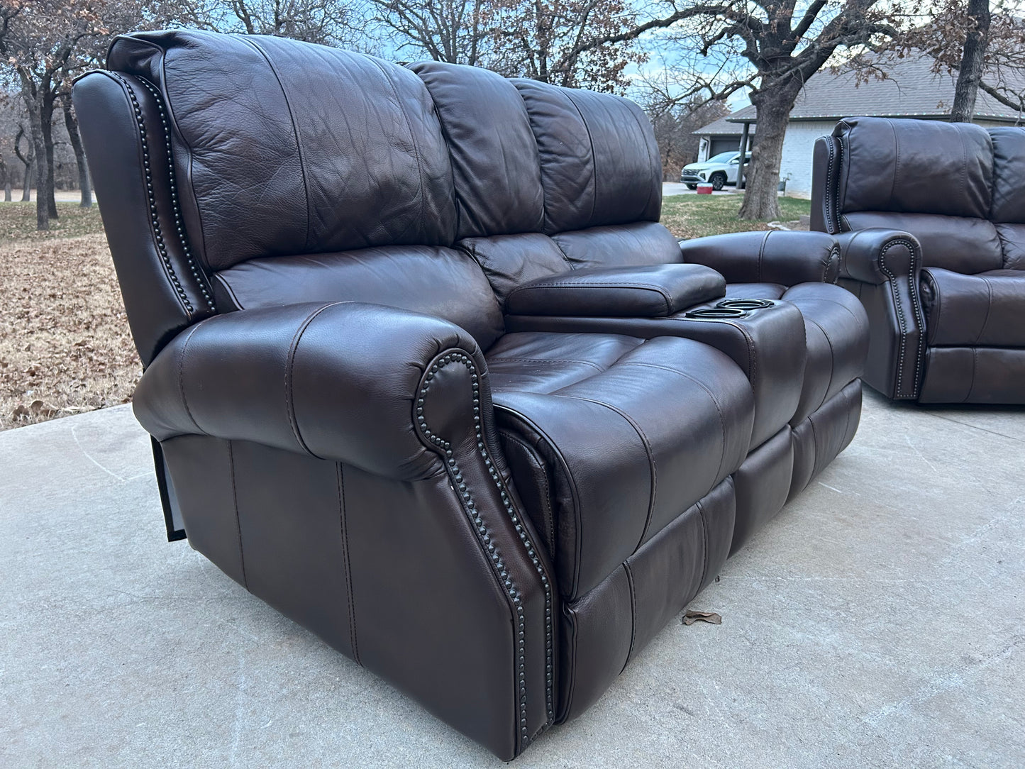 Flexsteel 100% Genuine Brown Leather Power Reclining Sectional - $2000 cash price