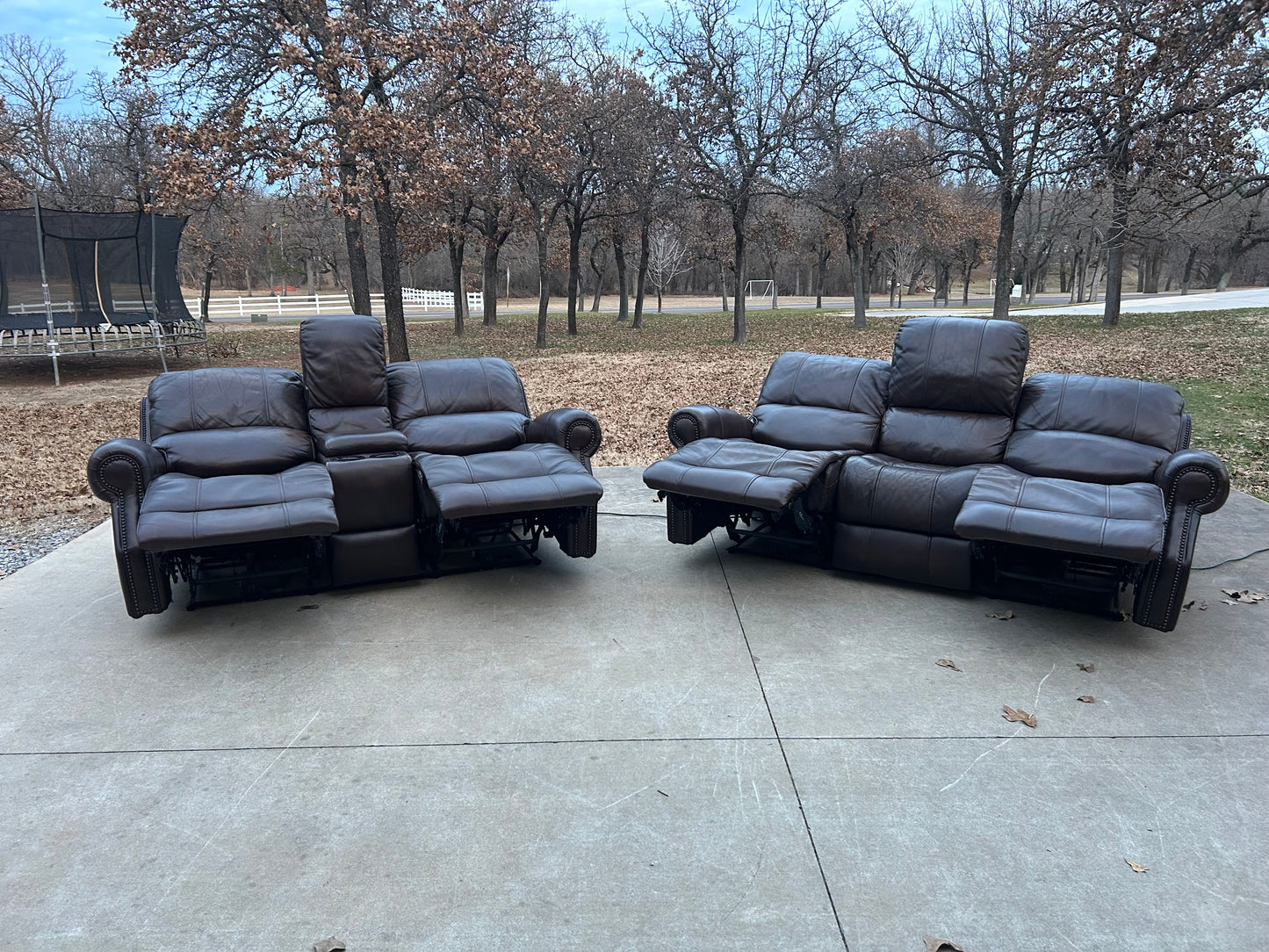 Flexsteel 100% Genuine Brown Leather Power Reclining Sectional - $2000 cash price