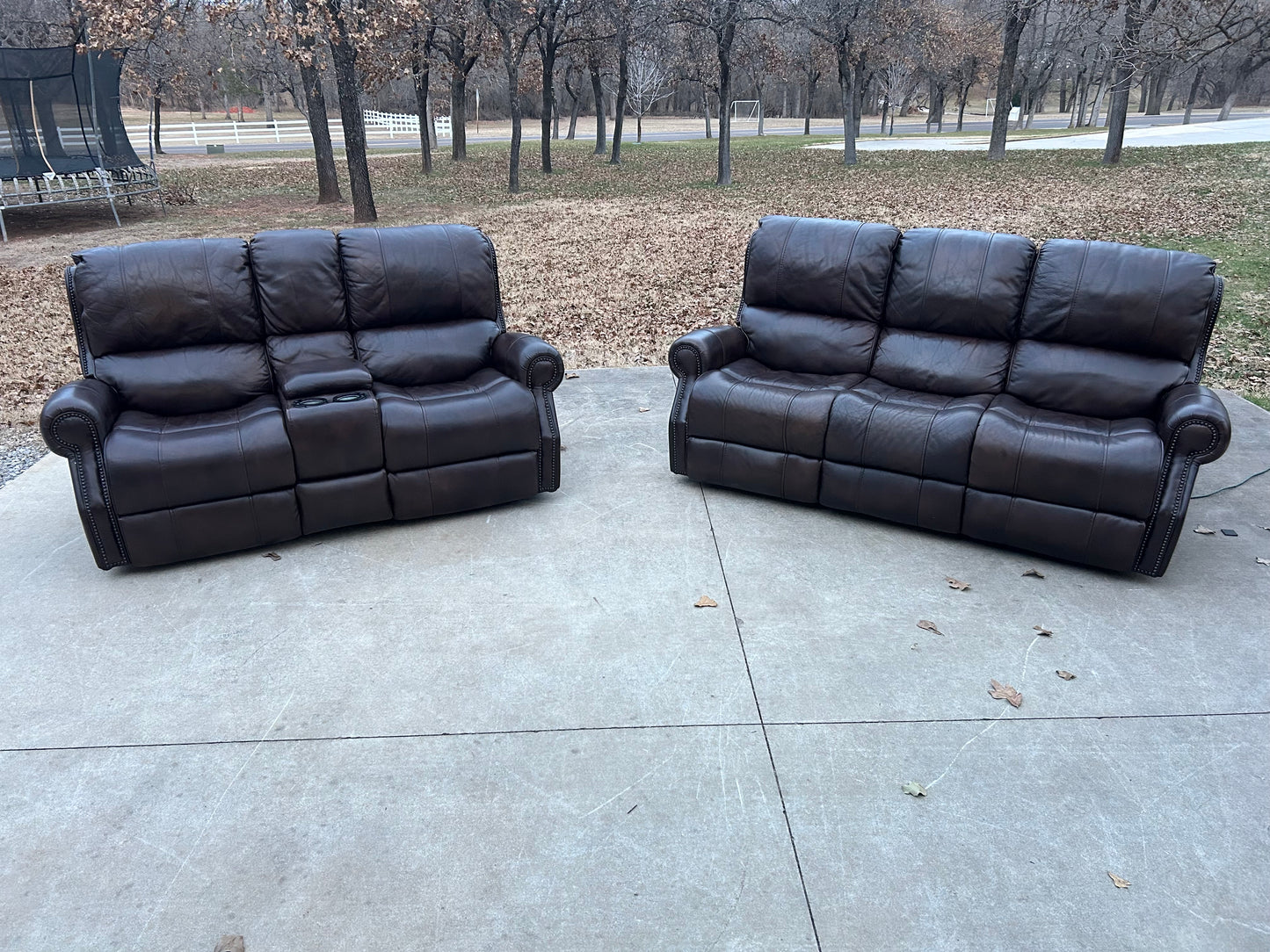 Flexsteel 100% Genuine Brown Leather Power Reclining Sectional - $2000 cash price
