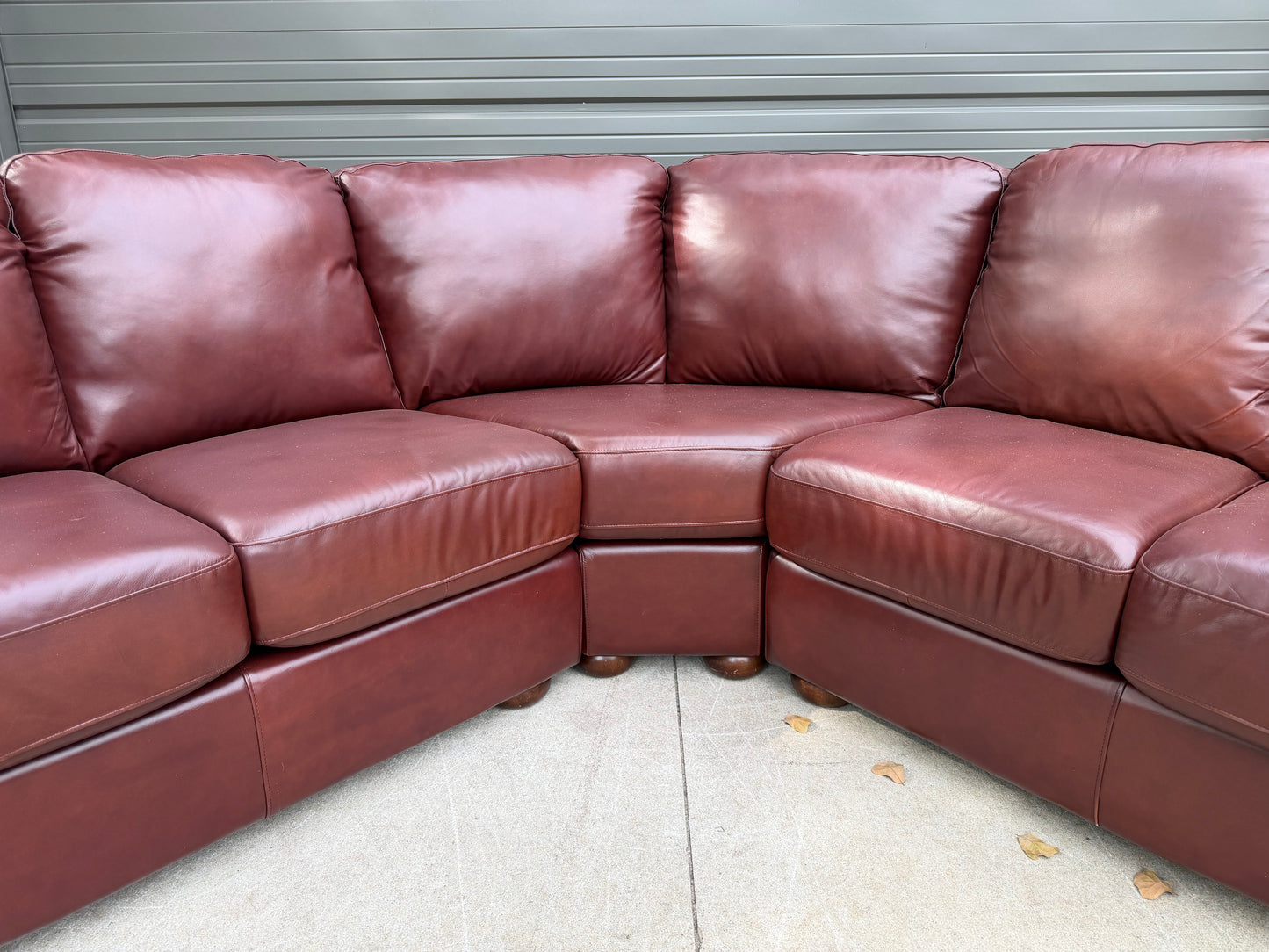 Bernhardt Petite Sectional - $1800 Cash Price