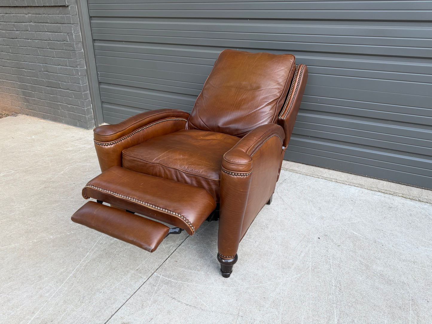 Hooker Recliner, manual - $600 Cash Price
