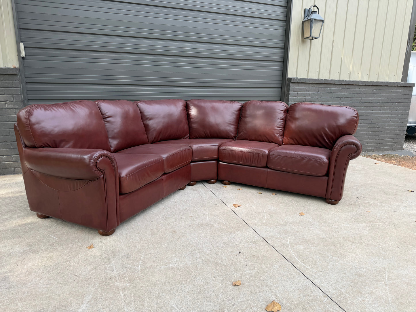 Bernhardt Petite Sectional - $1800 Cash Price