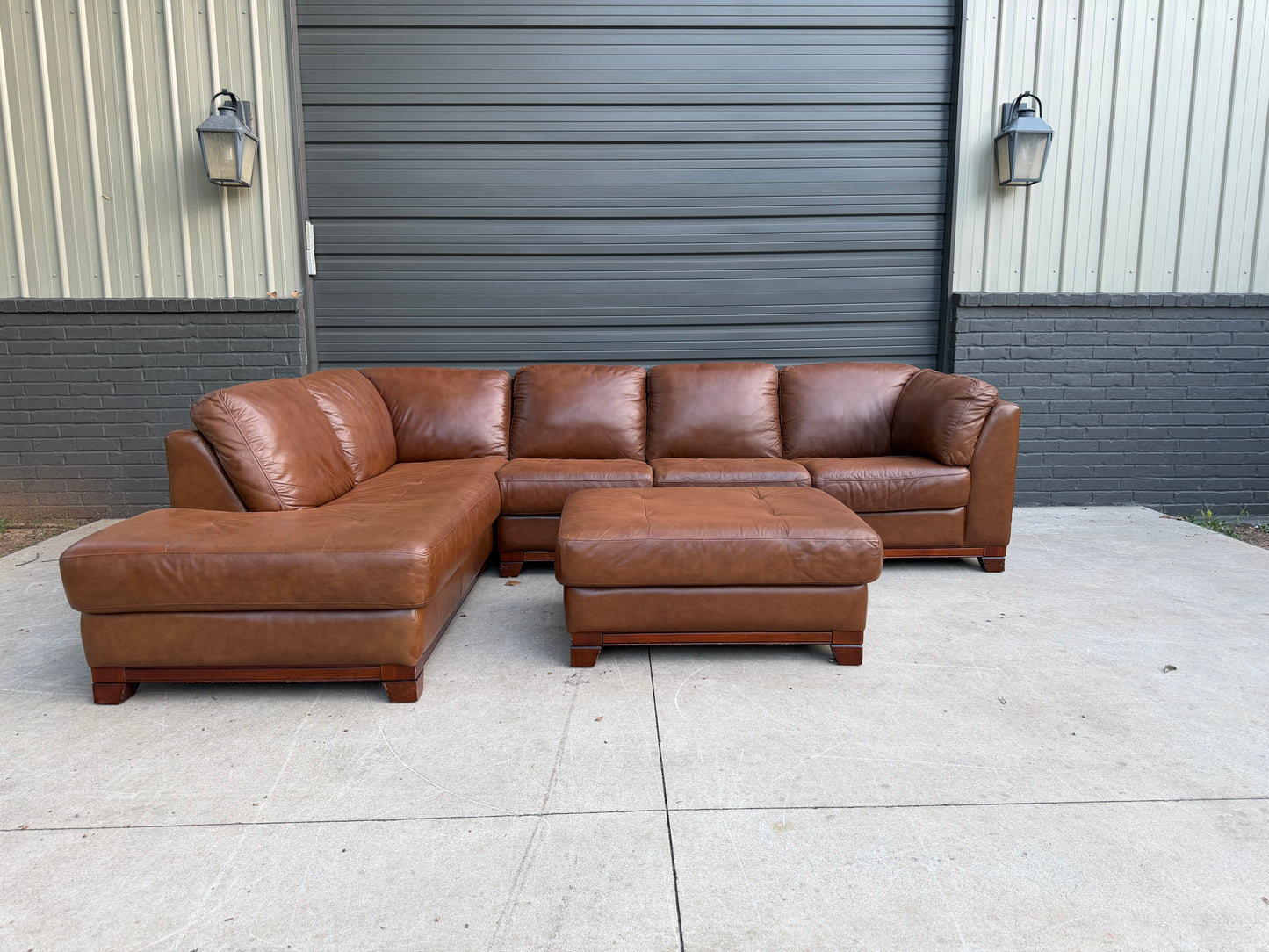 Palliser saddle brown leather sectional - $2000 cash price