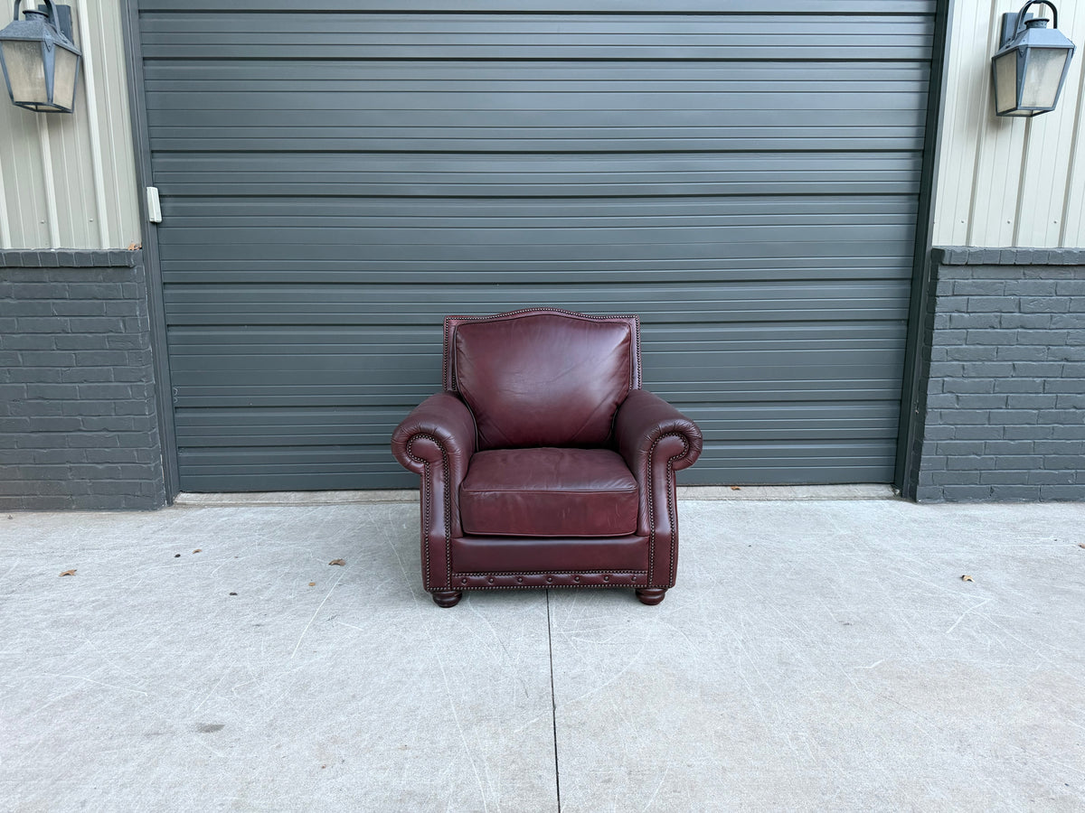 USA Premium Leather Chair - $300 Cash Price