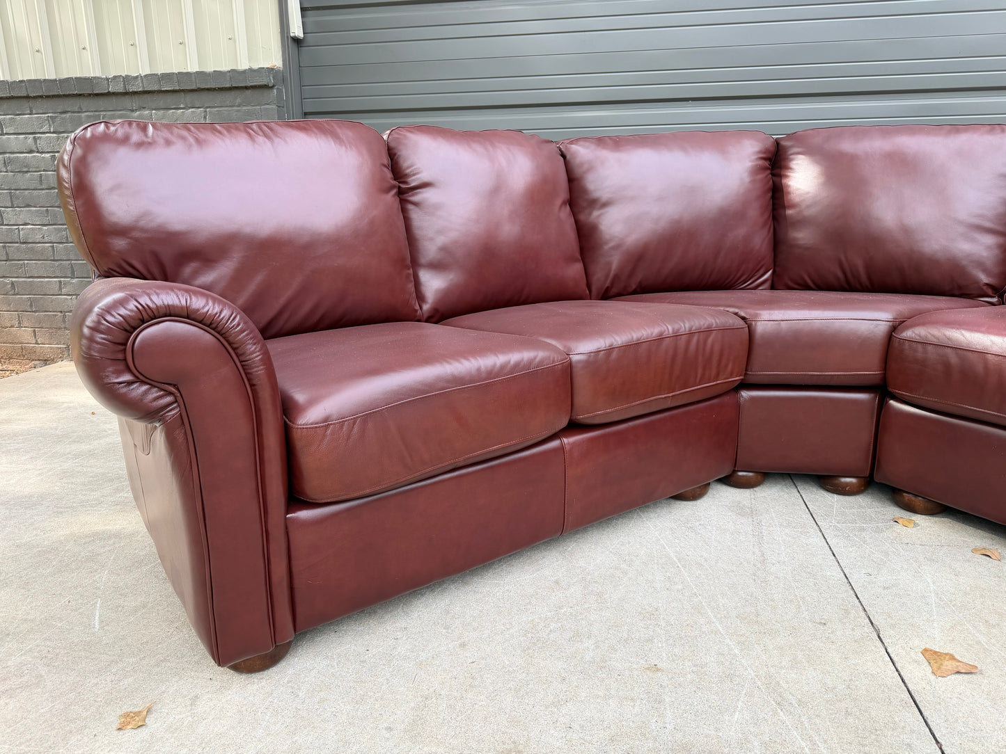 Bernhardt Petite Sectional - $1800 Cash Price
