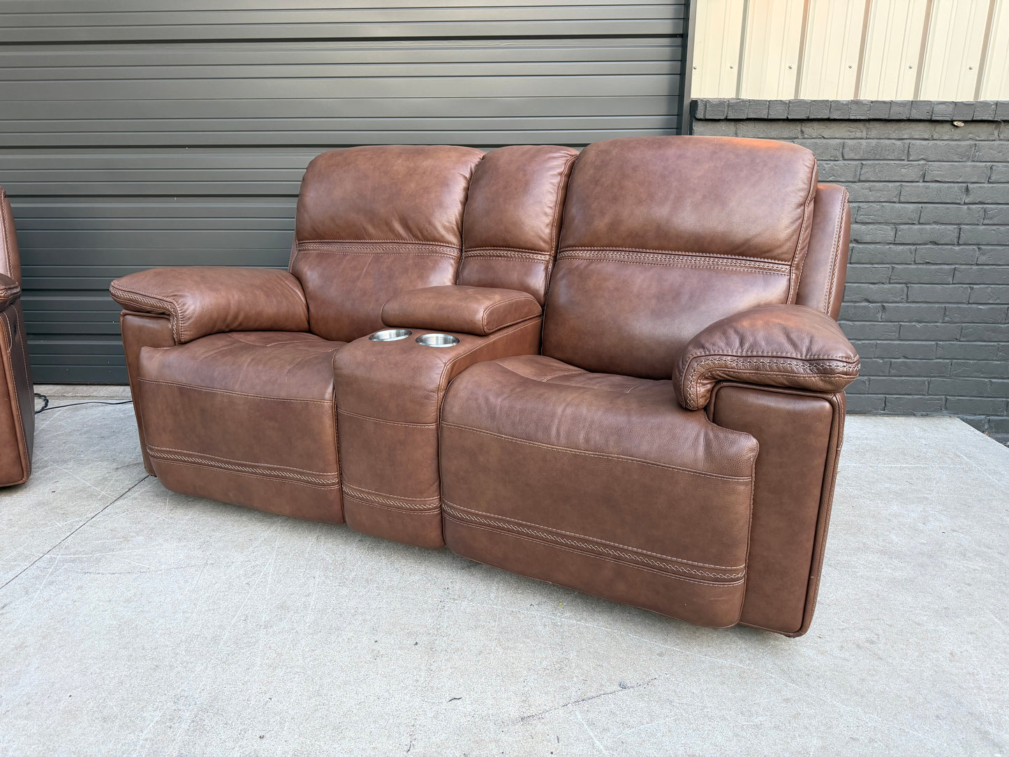 Flexsteel Finwick Leather Power Reclining Set - $2000 Cash Price