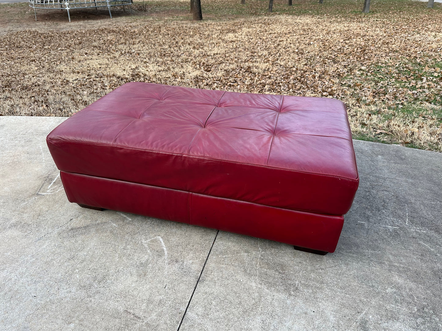 USA Premium Leather Red Ottoman - $100 cash price